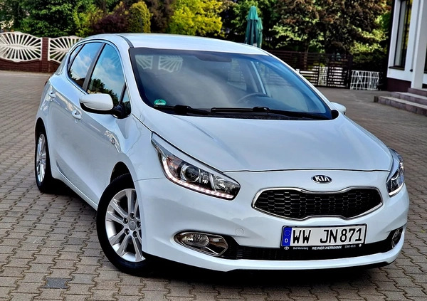 Kia Ceed cena 45800 przebieg: 60000, rok produkcji 2015 z Drawsko Pomorskie małe 781